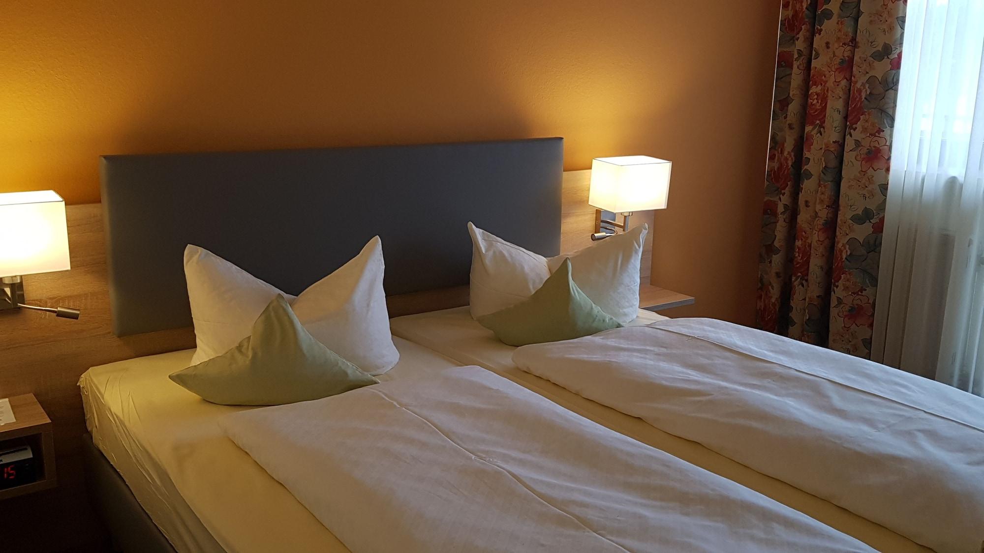 Hotel Merian Rothenburg Rothenburg ob der Tauber Extérieur photo