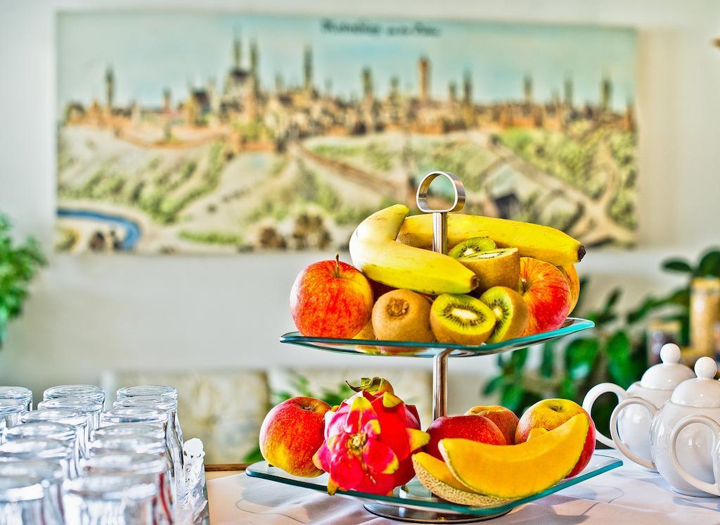Hotel Merian Rothenburg Rothenburg ob der Tauber Extérieur photo